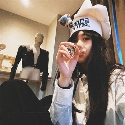 巴黎窈窕熟女